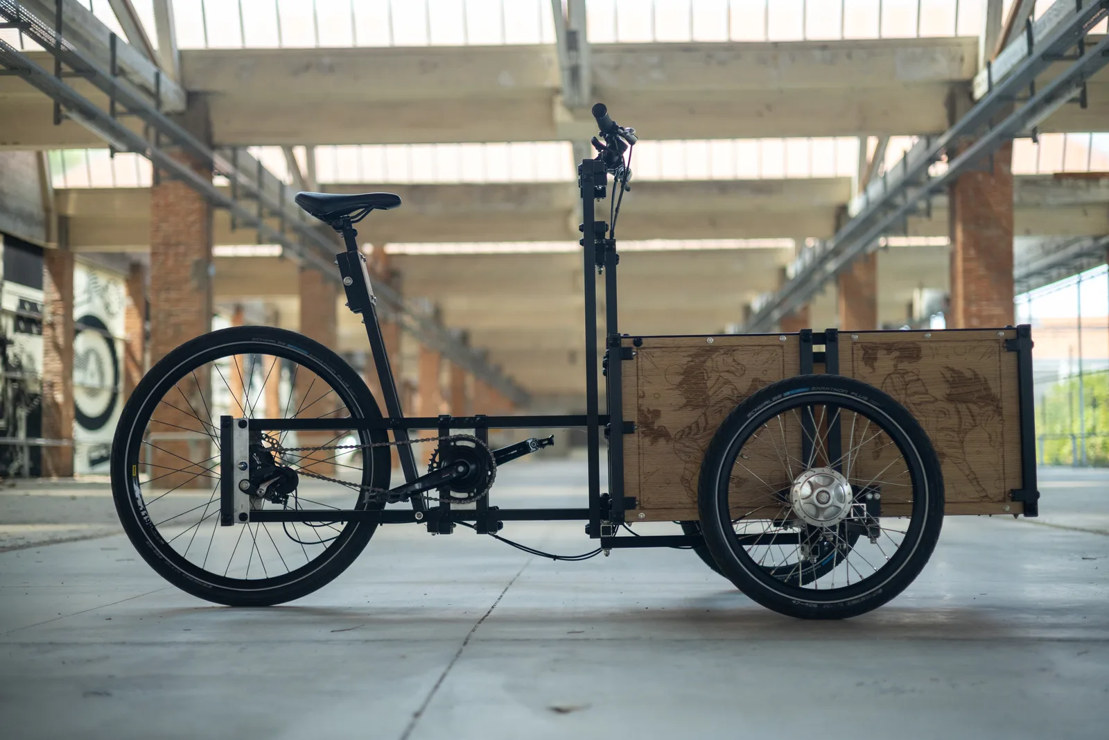 XYZ Cargo Trike noir mat, édition limitée
